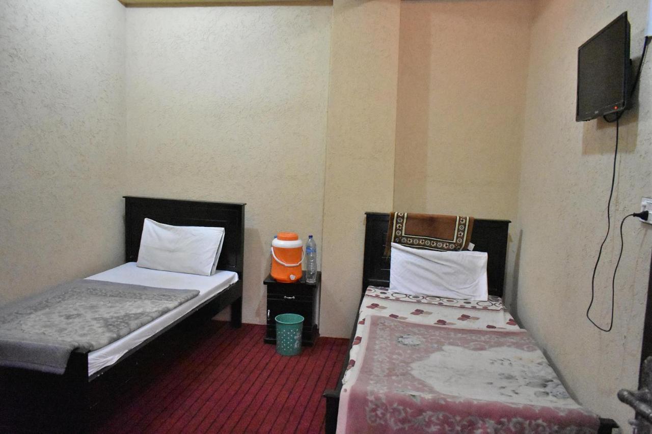 Zara Residence 1 Saidu Sharif Extérieur photo